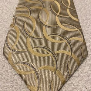 Brand New Trendy Business Tie By GALO COSSINNI